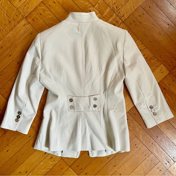 WHBM One Button No Collar 3/4 Sleeve Blazer in Cream Bone Off-White - Picture 4 of 12